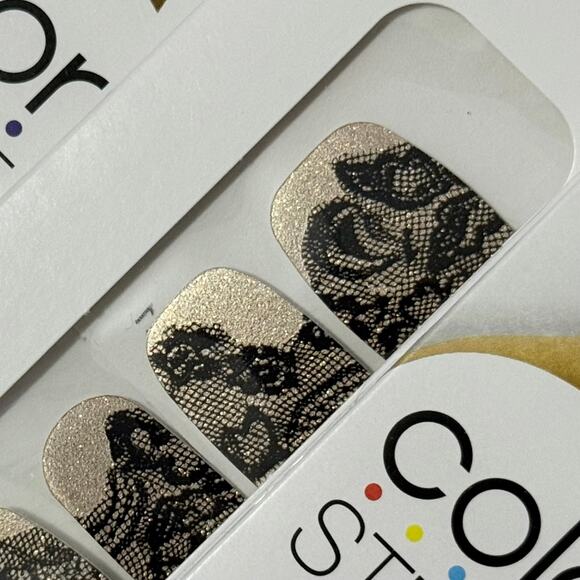 New Color Street “Lacey Business” Black Lace on Shimmery Gold Nail Strips - Picture 1 of 1